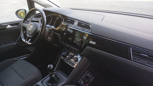 Volkswagen Touran image 4