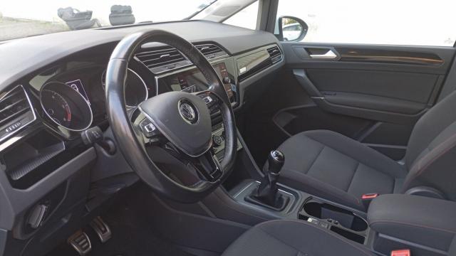 Volkswagen Touran image 5