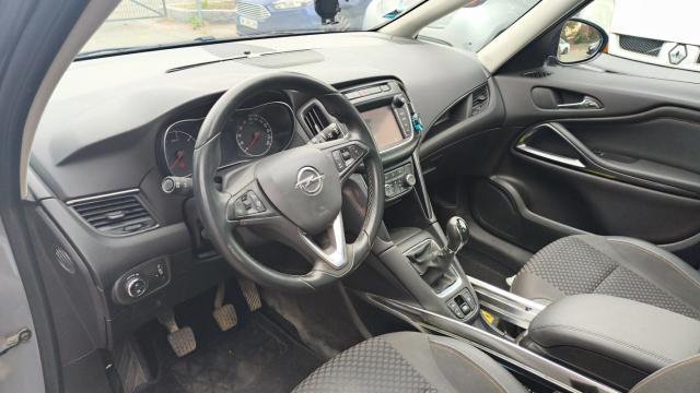 Opel Zafira Tourer image 3