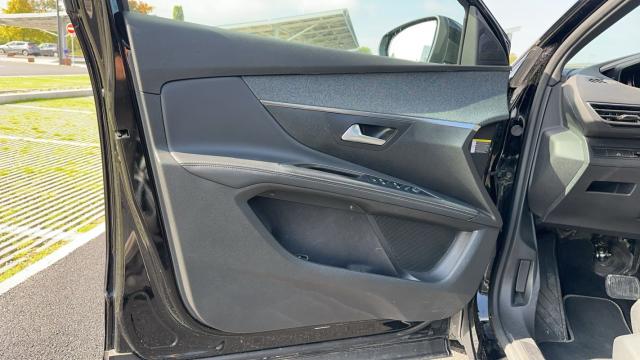Peugeot 5008 image 7