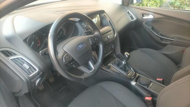 Ford Focus image 9