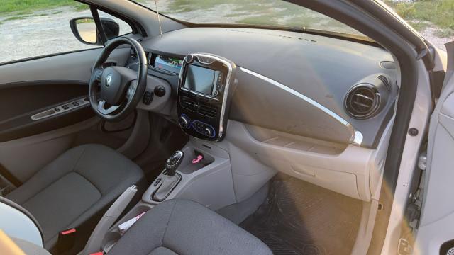 Renault Zoe image 2