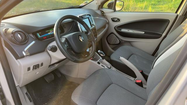 Renault Zoe image 8