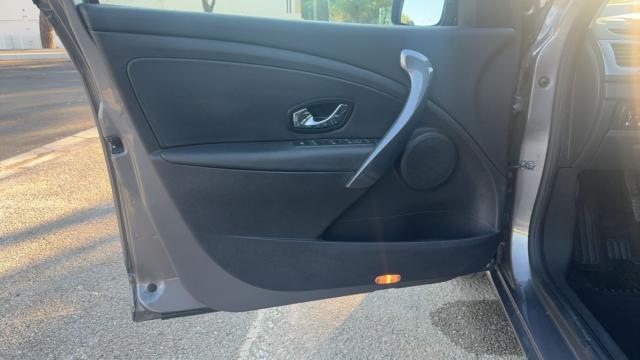 Renault Mégane image 1
