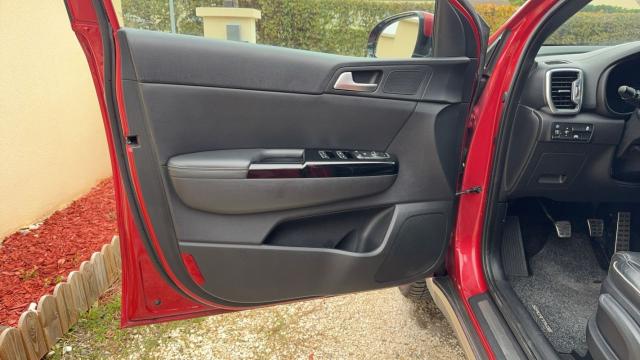 Kia Sportage image 2