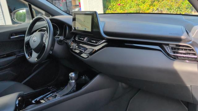 Toyota C-Hr image 1