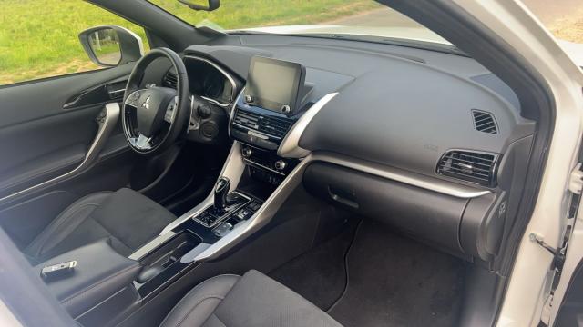 Mitsubishi Eclipse Cross image 4