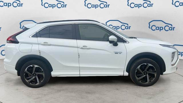 Mitsubishi Eclipse Cross image 6