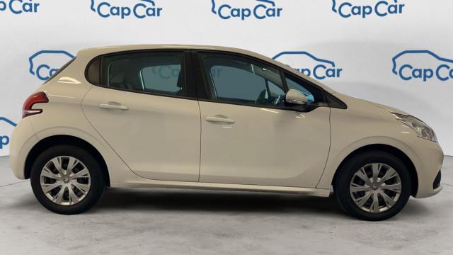 Peugeot 208 image 2