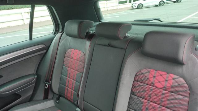 Volkswagen Golf image 2