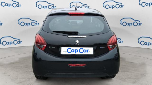 Peugeot 208 image 2