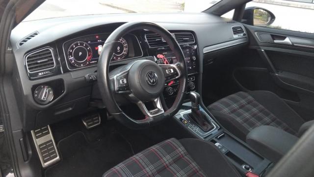 Volkswagen Golf image 1