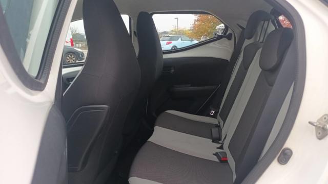 Toyota Aygo image 9