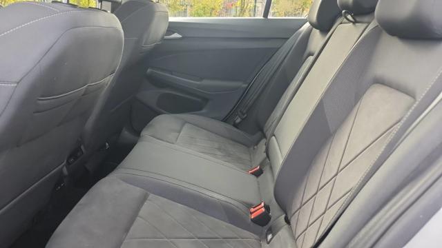 Volkswagen Golf image 2