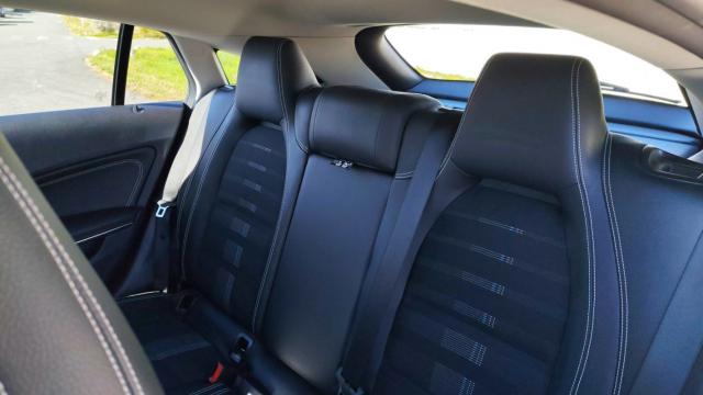 Mercedes Benz Cla Shooting Brake image 3