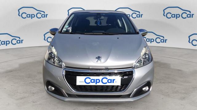 Peugeot 208 image 8