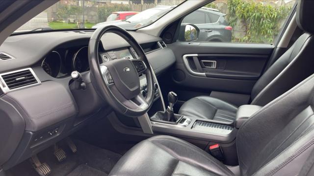 Land Rover Discovery Sport image 4