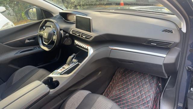 Peugeot 3008 image 8