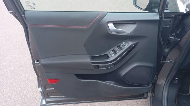 Ford Puma image 9