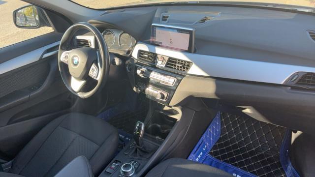 Bmw X1 image 2
