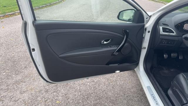 Renault Mégane Coupé image 9