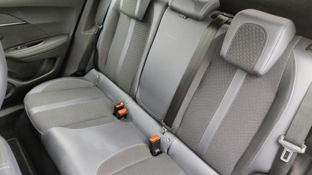 Peugeot 2008 image 5