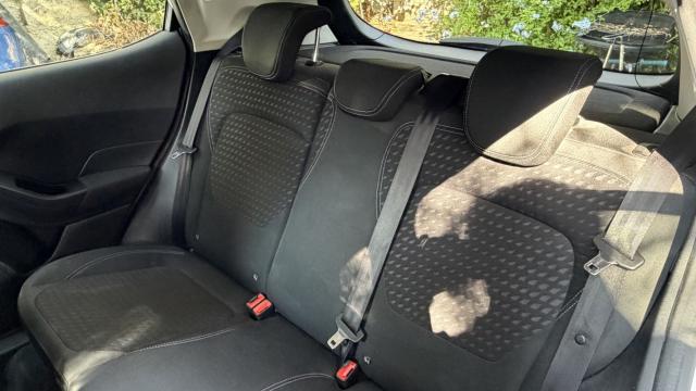Ford Fiesta image 4