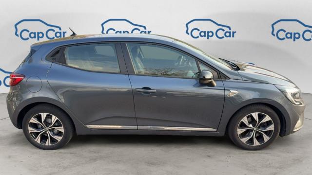 Renault Clio image 8