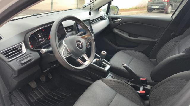 Renault Clio image 6