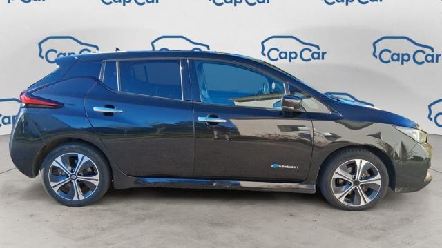 Nissan Leaf image 2