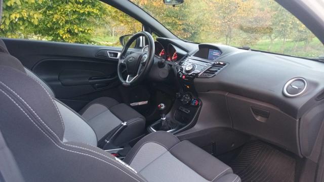 Ford Fiesta image 6