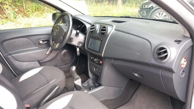 Dacia Sandero image 2