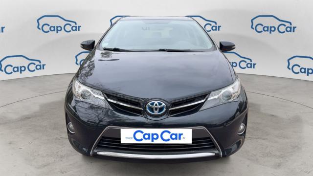 Toyota Auris image 1