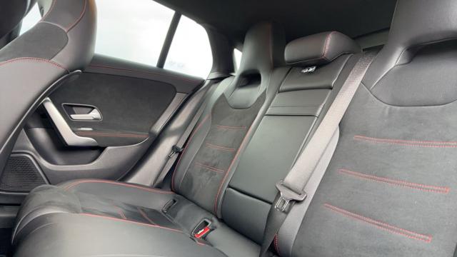 Mercedes Benz Cla Shooting Brake image 6