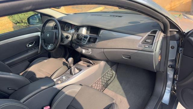 Renault Laguna image 4
