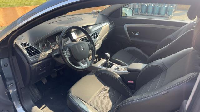 Renault Laguna image 9