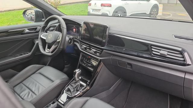 Volkswagen T-Roc image 5