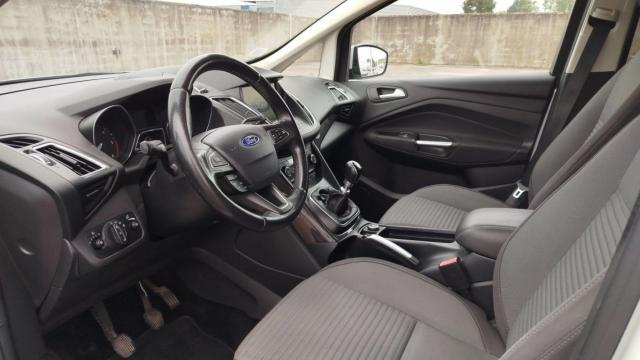 Ford C-Max image 4