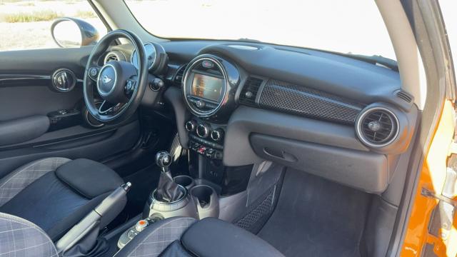 Mini Mini image 6