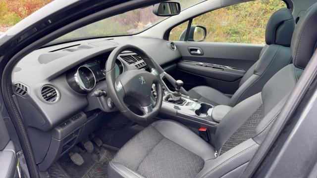 Peugeot 3008 image 1