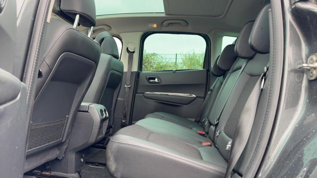 Peugeot 3008 image 6