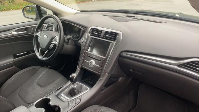 Ford Mondeo image 3