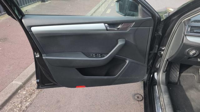 Skoda Superb image 4