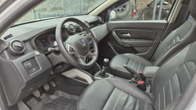 Dacia Duster image 6