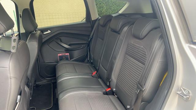 Ford Kuga image 6