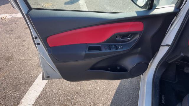 Toyota Yaris image 9