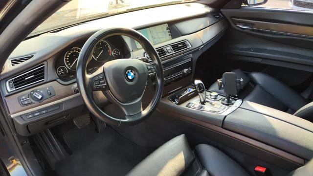 Bmw Série 7 image 6