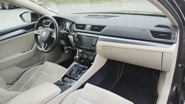 Skoda Superb image 5