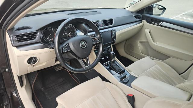 Skoda Superb image 2