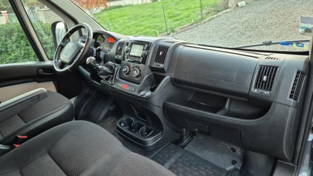Peugeot Boxer image 4